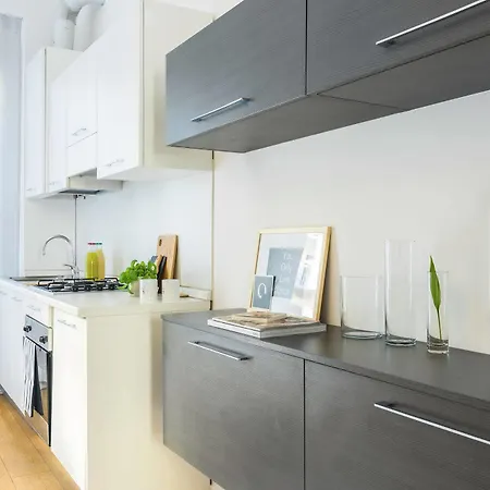 Appartement Home At Hotel Corso Xxii Marzo Milaan